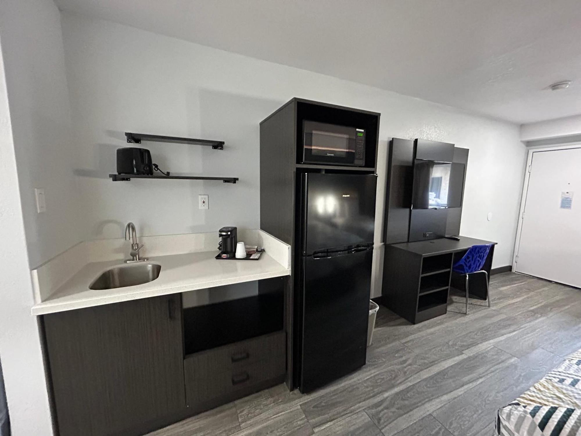 6 Bakersfield, Ca South