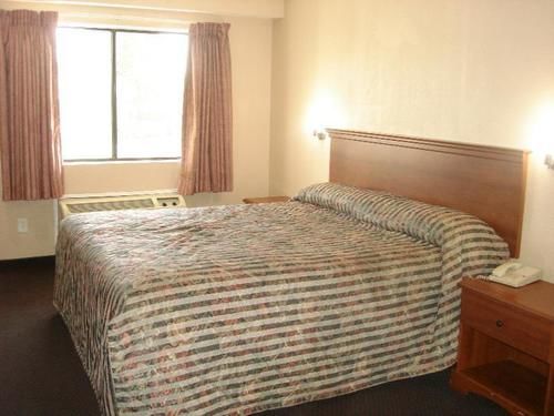 Hotel 6 Bakersfield, Ca South
