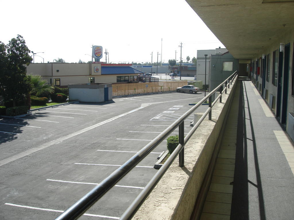 Hotel 6 Bakersfield, Ca South 2*