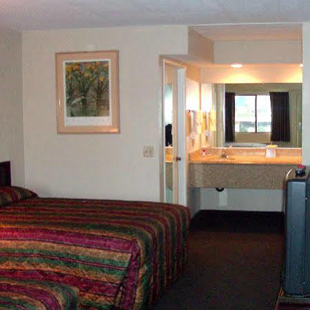 Hotel 6 Bakersfield, Ca South 2*
